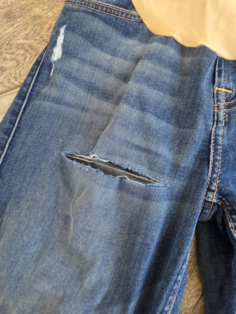 Seven 7 For All Mankind Maternity Distressed Denim Skinny Jeans Sz 29